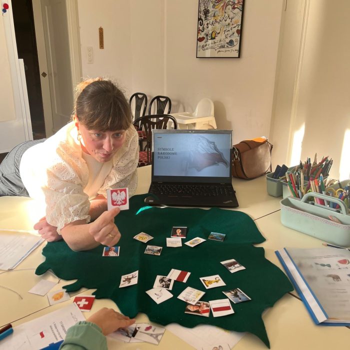 Polskie dzieci podczas zajęć w Klubiku Orzełki Luzern