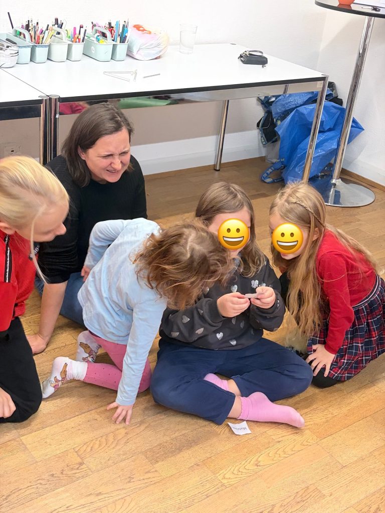 Polskie dzieci podczas zajęć w Klubiku Orzełki Luzern