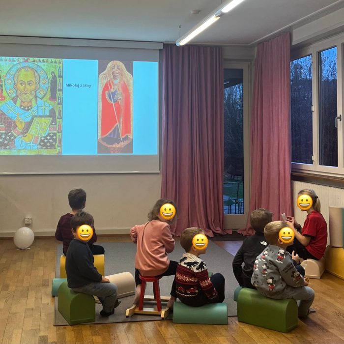 Polskie dzieci podczas zajęć w Klubiku Orzełki Luzern