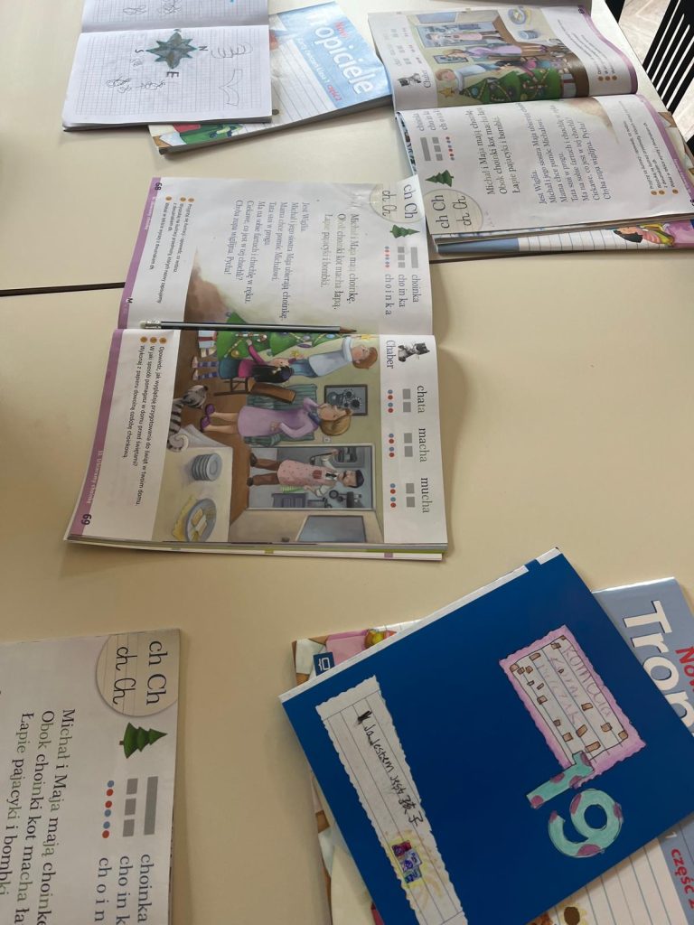 Polskie dzieci podczas zajęć w Klubiku Orzełki Luzern