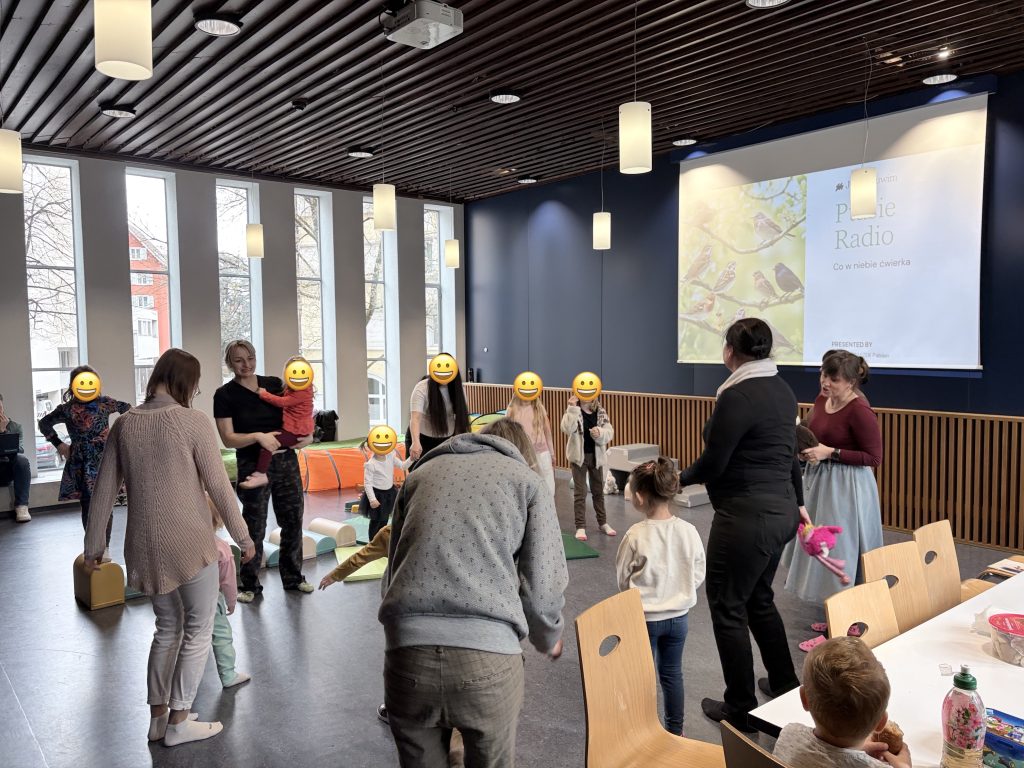 Polskie dzieci podczas zajęć w Klubiku Orzełki Luzern