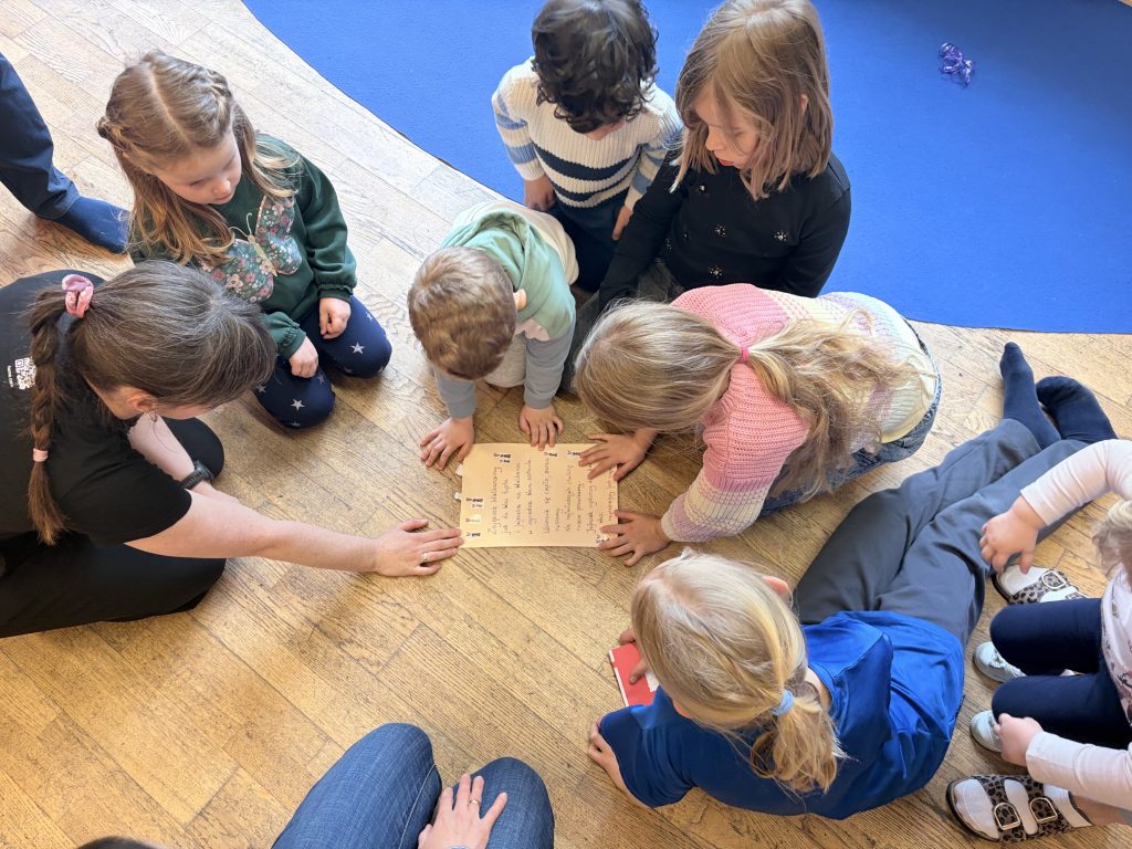 Polskie dzieci podczas zajęć w Klubiku Orzełki Luzern