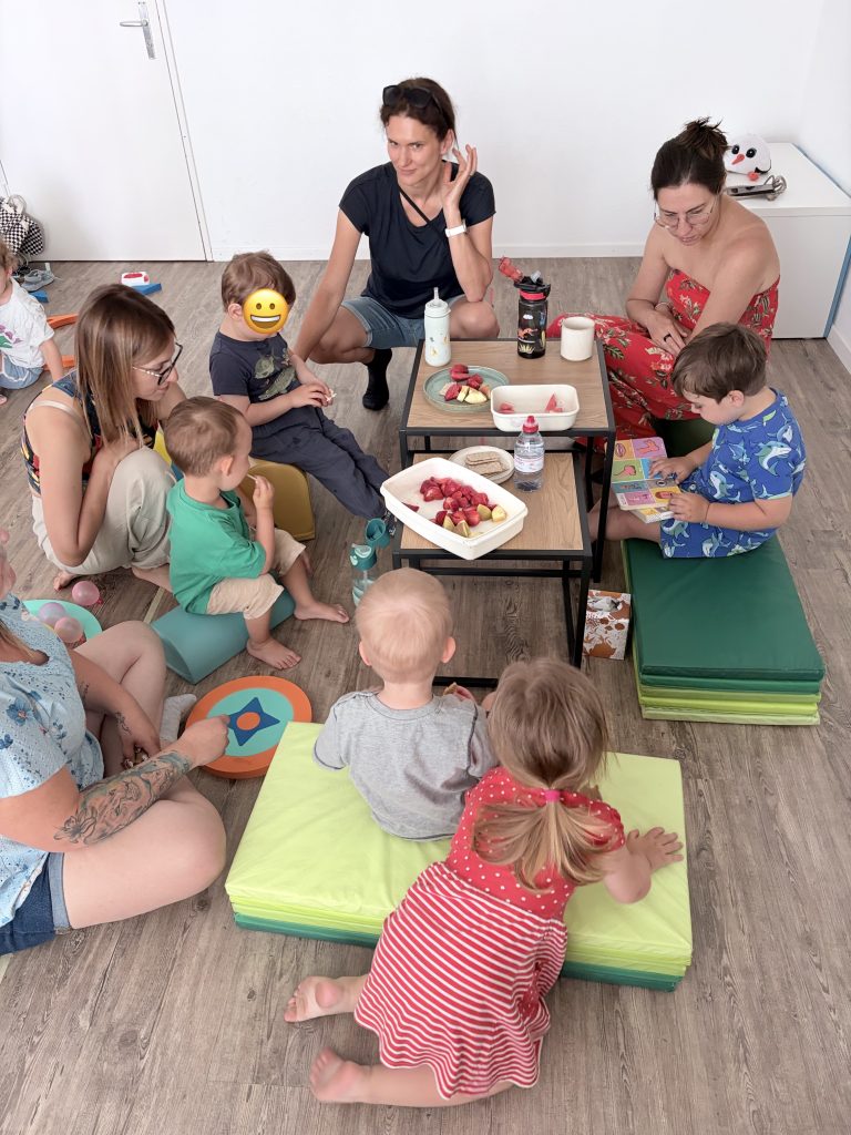 Polskie dzieci podczas zajęć w Klubiku Orzełki Luzern
