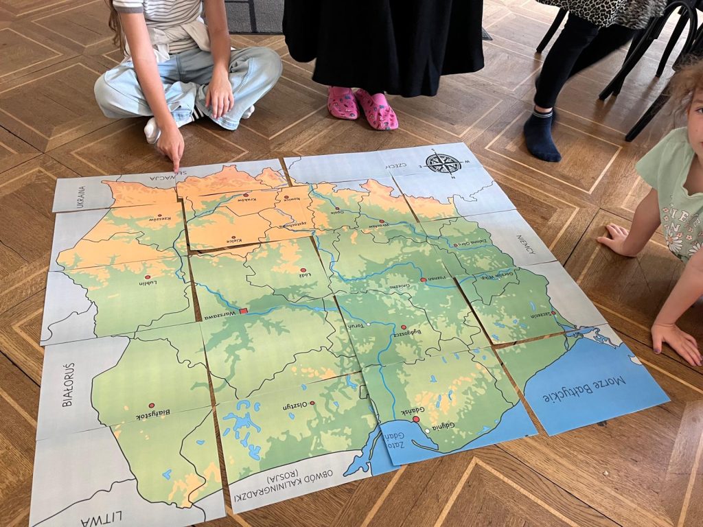 Polskie dzieci podczas zajęć w Klubiku Orzełki Luzern