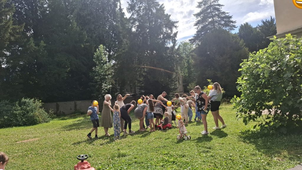 Polskie dzieci podczas zajęć w Klubiku Orzełki Luzern