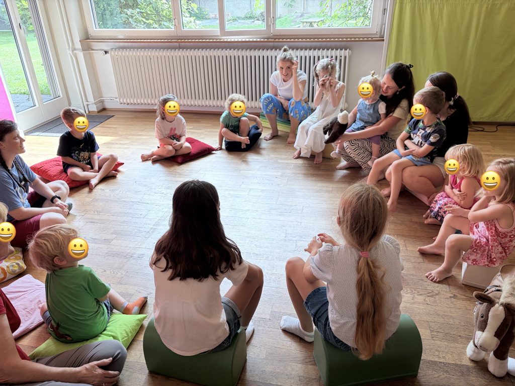 Polskie dzieci podczas zajęć w Klubiku Orzełki Luzern